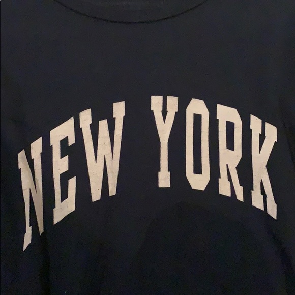 Brandy Melville Long Sleeve - Picture 2 of 3